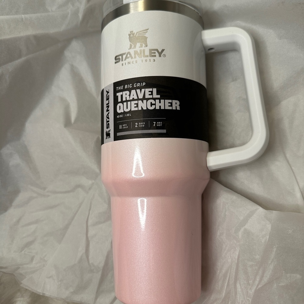 Parfait ombré 40oz target Stanley